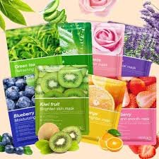 BIOAQUA Fruit Extract Facial Sheet Mask Moisturizing Brightening Hydrating Face Mask Set with Blueberry Green Tea Orange Strawberry Kiwi (Pack of 5)(Random)