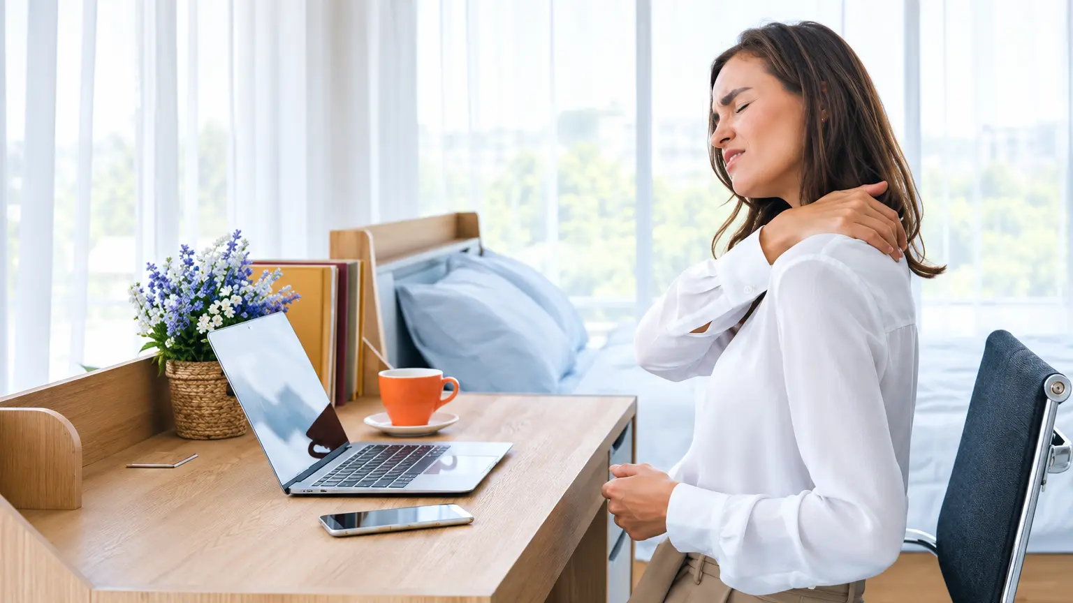 tech neck relief, shoulder pain sitting at desk
